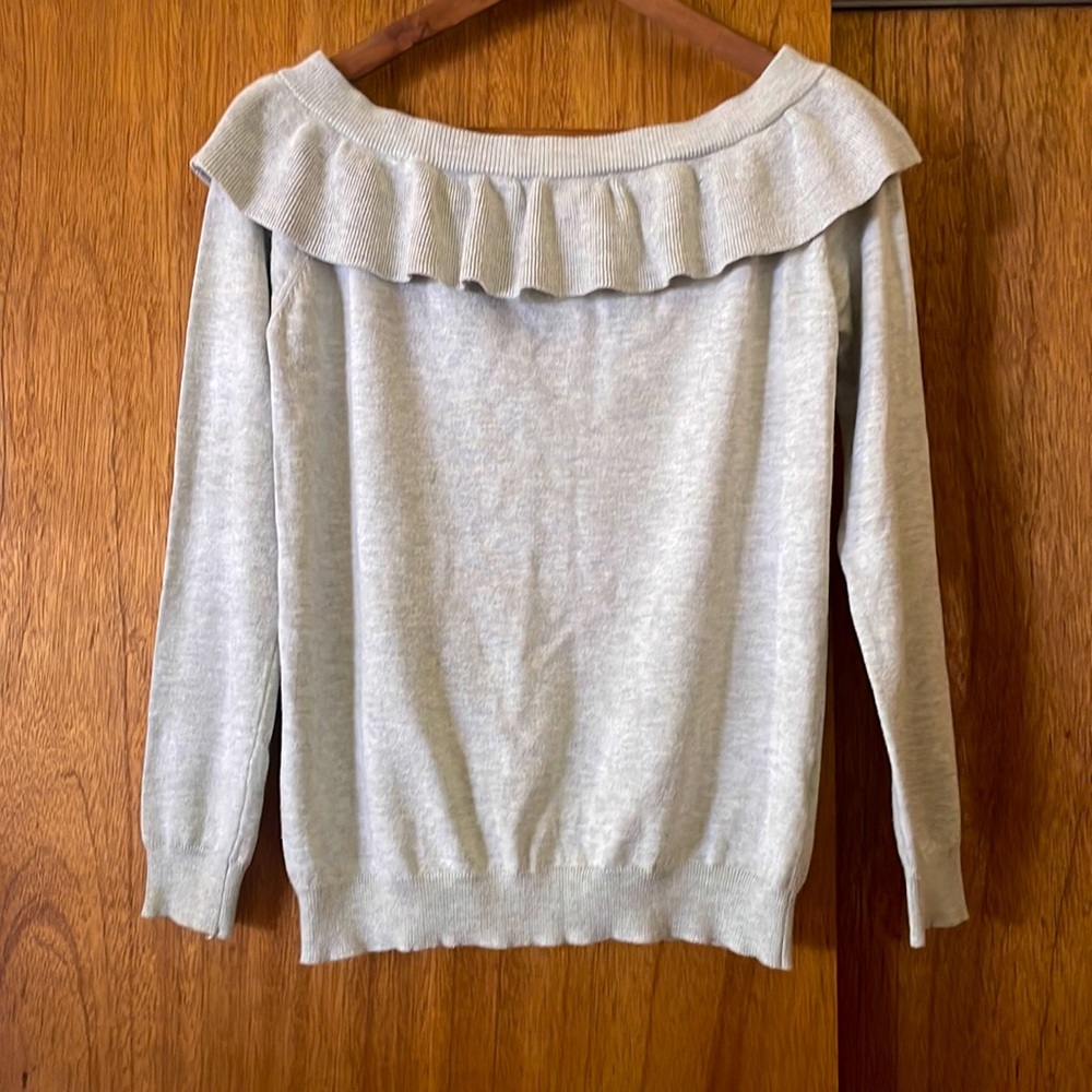 Gray Just Found Sweater size M